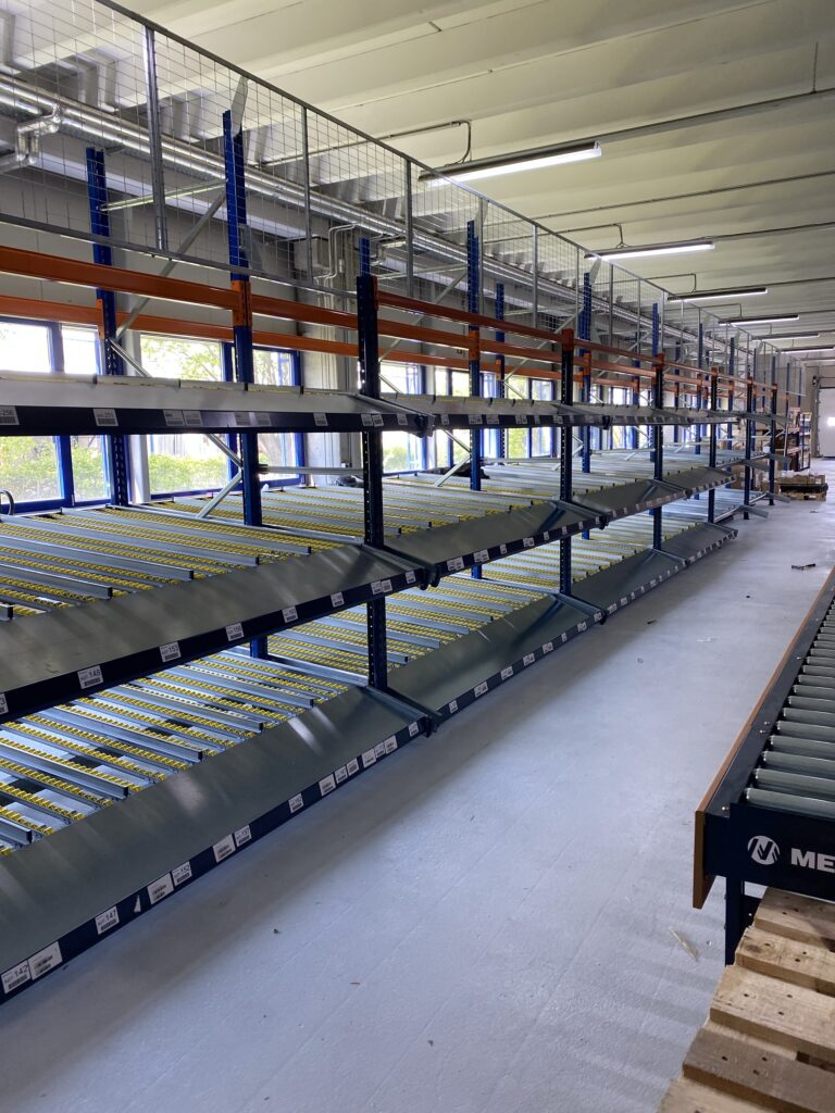 Nachrollregal für Lagertechnik